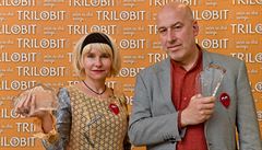 Cenu Ferdinanda Va�ka 2020 za p�ínos díla ob�anské spole�nosti si p�evzali...