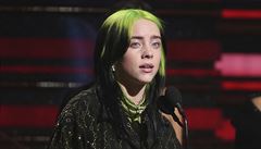 Billie Eilish zveejnila tituln pse k nov bondovce. No Time to Die u m pes 3,5 milionu zhldnut