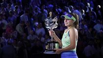 Americká tenistka Sofia Keninová porazila ve finále Australian Open Garbiňe...