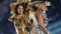 Jennifer Lopez a Shakira zaujaly na Super Bowlu vystoupením