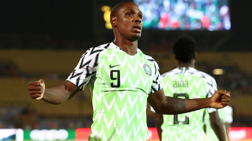 Ighalo pestoupil z íny do Manchesteru United