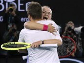 Tenistka Barbora Krejíková obhájila titul na Australian Open v mixu. S...