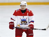 Ruský prezident Vladimir Putin si na led zahrál hokej s ukrajinským...