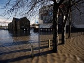 Anglii trápí povodn.