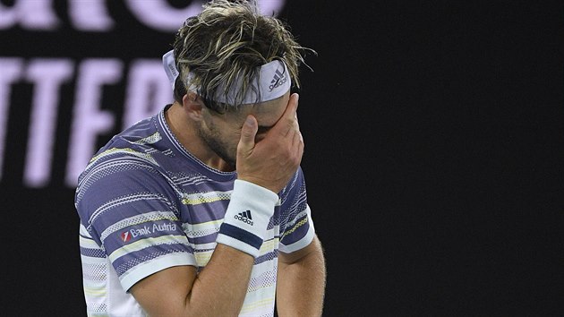 Zklamaný Dominic Thiem ve finále Australian Open.