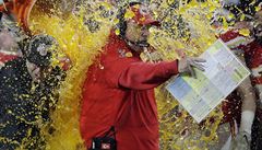 Hlavní kou Kansasu City Chiefs Andy Reid dostal poádn studenou sprku
