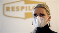 Respilon začne v Česku vyrábět roušky zabíjející koronavir. Majitel: Máme kontrakty na pět let dopředu