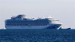 Na lodi Diamond Princess, která kotví v p�ístavu Jokohama v Tokijském zálivu,...