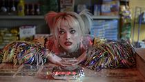 Sn�mek Birds of Prey (Podivuhodn� prom�na Harley Quinn) z roku 2020. Re�ie:...