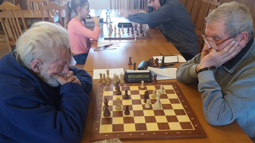 175 let na šachovnici