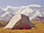 I v Kyrgyzstánu zatím platí, e stan si v horách mete postavit v podstat...