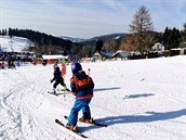 Málokterý punt na tchto svazích jezdil s rodii  dti si vesele samy nebo v...