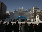 Zahajovací ceremonie japonského festivalu snhových staveb v mst Sapporo.