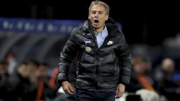 Jürgen Klinsmann neekan sloil trenérskou funkci u fotbalist Herthy Berlín.