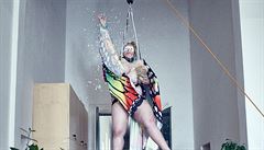 Bet Orten / fotografie Kate�ina Olivová (Blue Paper Magazine)