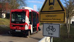 Neřízená chytrá horákyně. V bavorských lázních testují první německý městský autobus bez řidiče