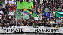 Dokete najt Gretu Thunbergovou mezi lidmi na pten demonstraci v Hamburku?