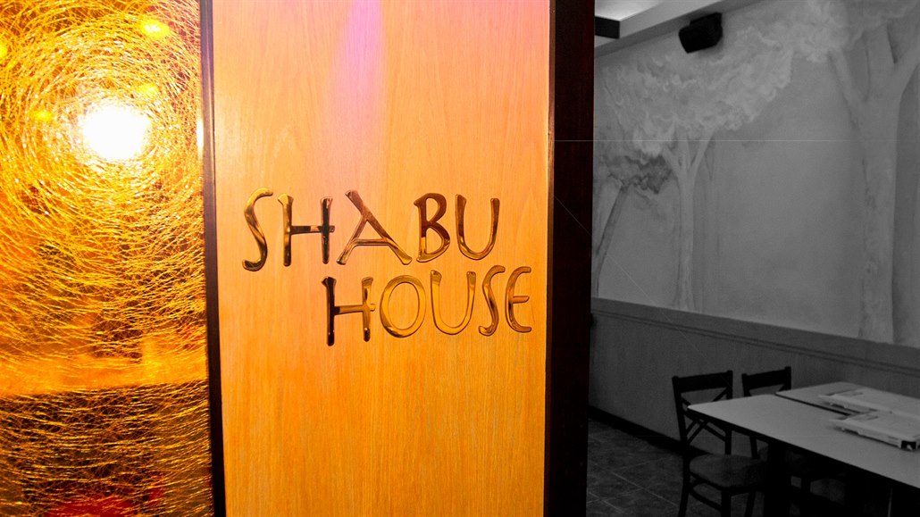 Restuarace Shabu House v Houstonu.