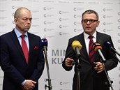 Ministr kultury Lubomír Zaorálek (vpravo) 24. února 2020 v Praze pedstavil...