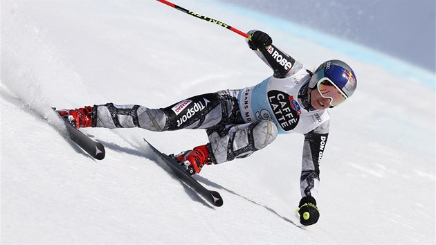 Ester Ledecká pi sjezdu v Crans Montan