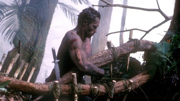 Sn�mek Pred�tor (1982). Re�ie: John McTiernan.