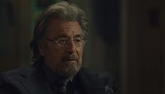 Seriál Hunters (2020). Tv�rce: David Weil.