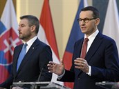 Zleva slovenský premiér Peter Pellegrini a polský premiér Mateusz Morawiecki.