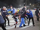 Oslavy s eským biatlonistou Michalem lesingrem, který se posledním závodem...