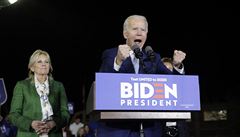 Bývalý viceprezident Joe Biden se nečekaně vyhoupl na pozici favorita klání o...