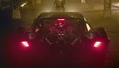 Nový Batmobil. Snímek Batman (2021). Re�ie: Matt Reeves.