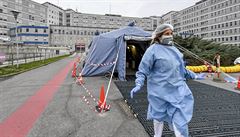Itálie hlásí dalších 18 obětí nového typu koronaviru, jejich počet oproti neděli razantně stoupl