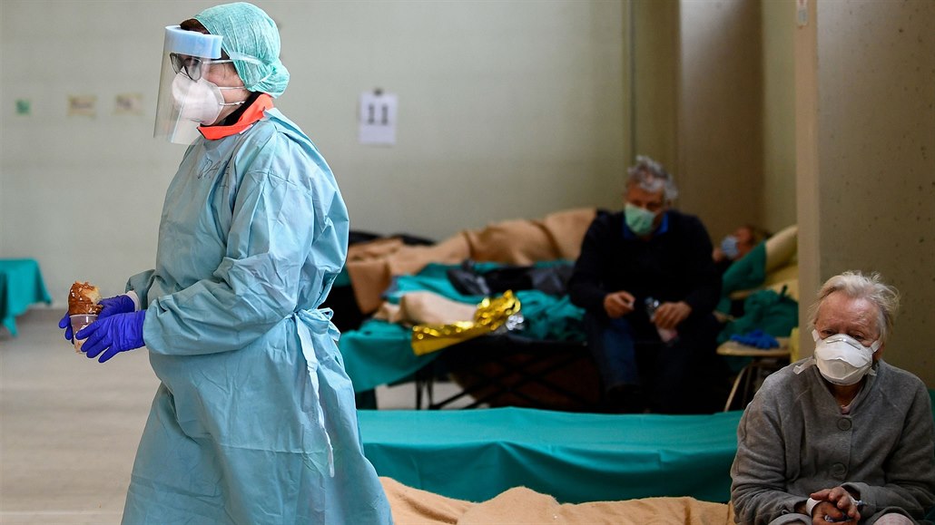 Pacienti v italské nemocnici.
