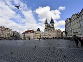 Nezvykle prázdné Staromstské námstí v centru Prahy na snímku z 13. bezna...