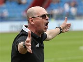 Vedení fotbalového Zlína 10. bezna 2020 odvolalo od ligového týmu kvli...