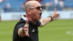 Vedení fotbalového Zlína 10. bezna 2020 odvolalo od ligového týmu kvli...