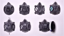 Tělo ochranné masky se vyrábí na 3D tiskárně, respirátor je dále složen z...