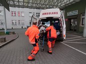 Nemocniní pacienti byli evakuováni z nemocnice v polském mst Starachowice...