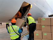 Smartwings pomáhá s dovozem ochranných prostedk z íny.