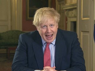 Projev premira Borise Johnsona 23. bezna. Politik sdlil, e koronavirov...