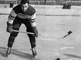 Ve vku 97 let zemel 20. bezna 2020 legendrn esk hokejov tonk...