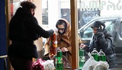 Gruzie a Kyrgyzstán vyhlásily kvůli koronaviru stav nouze. V Kyjevě zastavují hromadnou dopravu