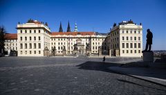 Nezvyklý pohled na prázdné Hrad�anské nám�stí.