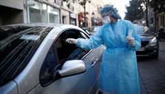 Odb�r vzork� pro testování na COVID-19 ve Francii