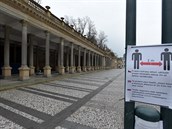 Kvli opatením proti íení koronaviru uzavely Karlovy Vary prameny v...