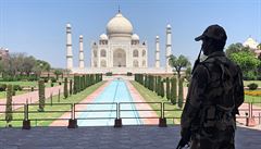 Indická armáda hlídá palác Tádž Mahal. | na serveru Lidovky.cz | aktuální zprávy