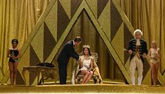 Snímek Problémissky (2020). Re�ie: Philippa Lowthorpe.