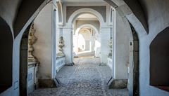 �eský Krumlov je te� díky pandemii koronaviru a karantén� tém�� prázdný, v...