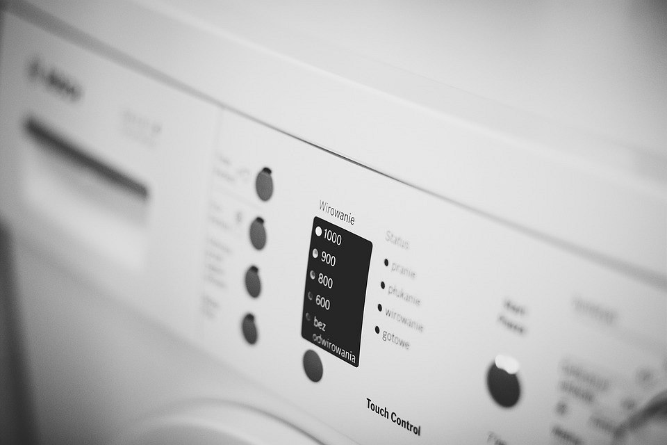 Neperte se s pračkou aneb víte, jak správně vyprat bavlnu i hedvábí? | PR  sdělení komerční | Lidovky.cz