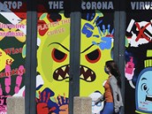 Koronavirové graffiti, které radí, jak správn zstat v bezpeí, v Kapském...