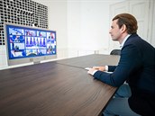 Rakouský premiér Sebastian Kurz se úastní videokonference prezident i...